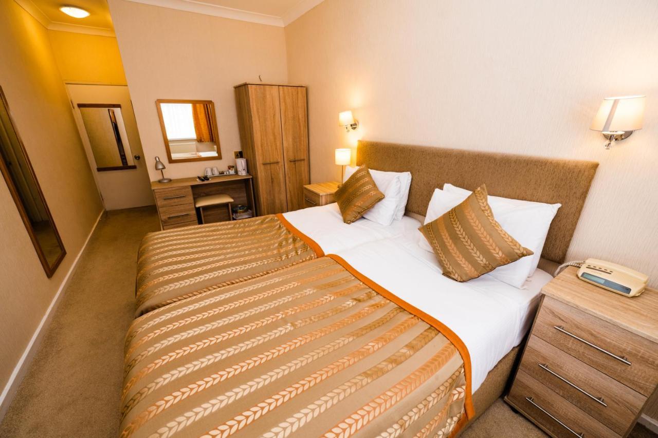 Raven Hall Hotel