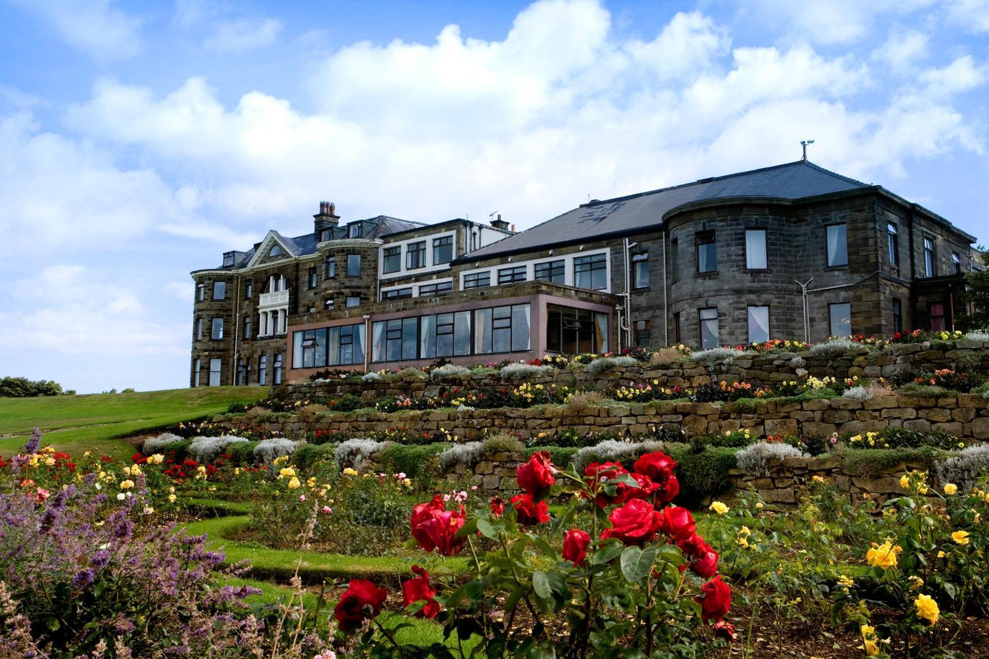 Hotel Raven Hall
